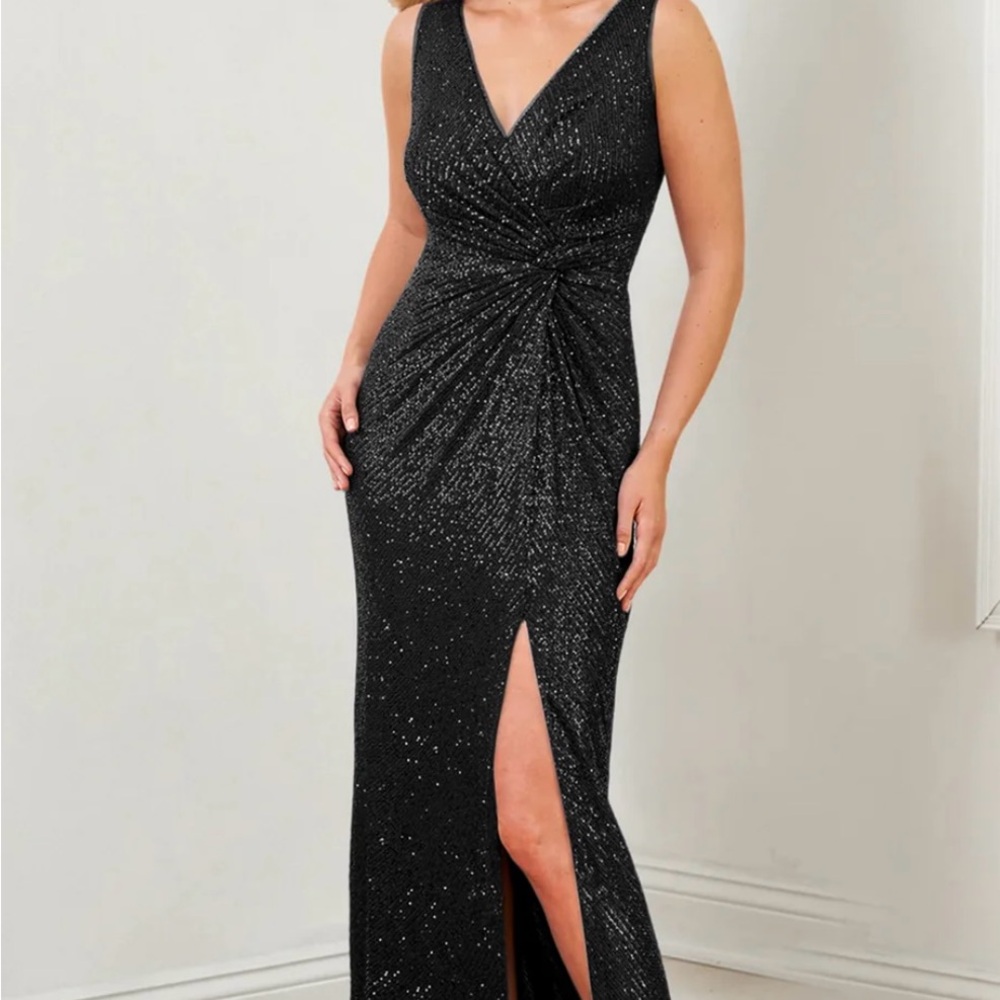 Sophisticated Black/Silver Shimmer Gown